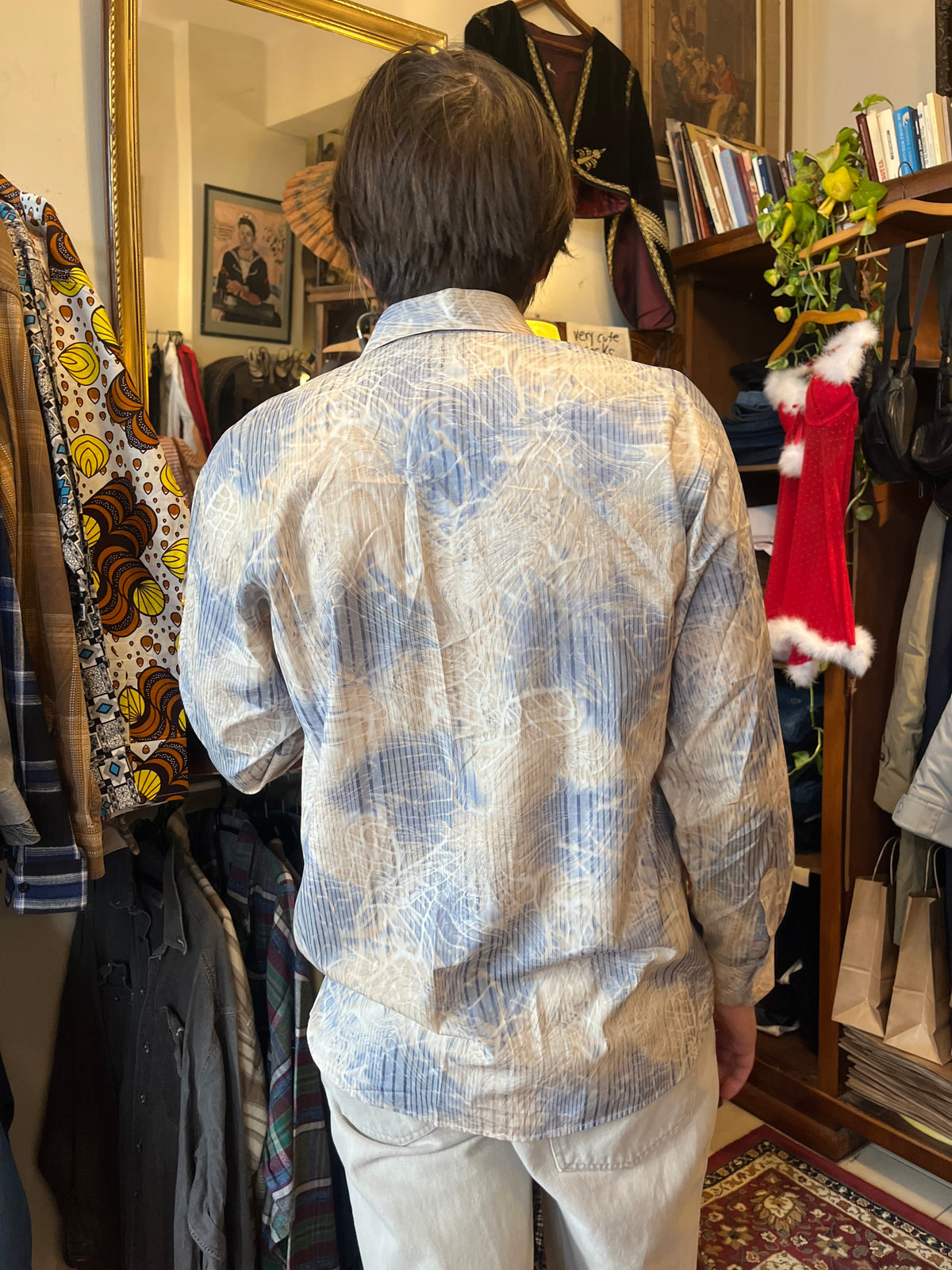 Vintage funky button up shirt