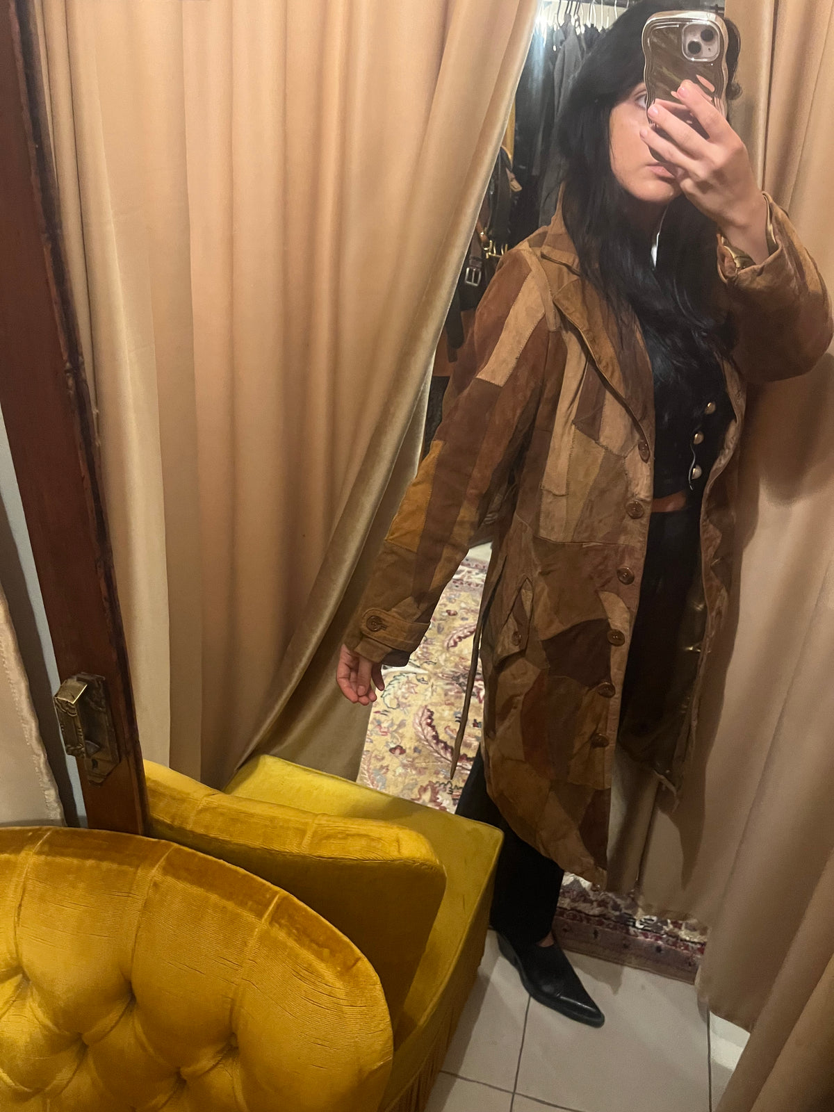 70s patchwork suede belted midi coat
S/M