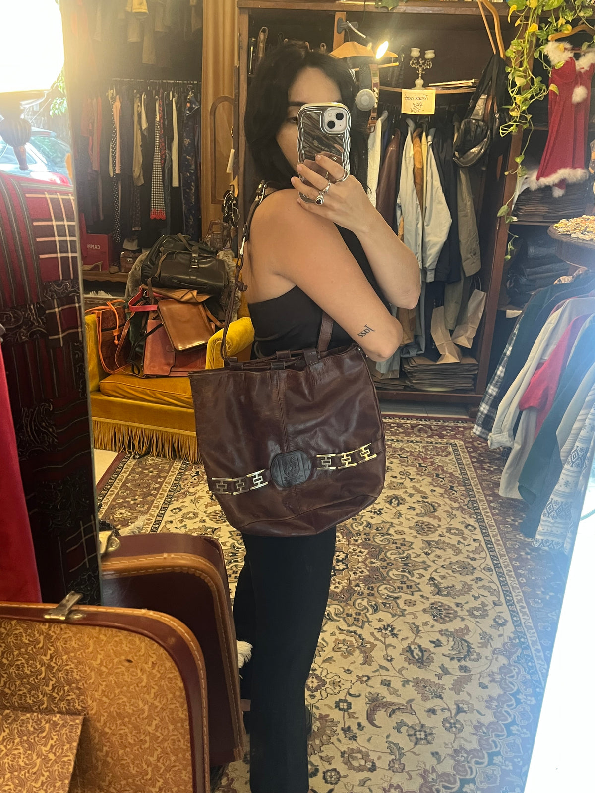 70s leather hang bag