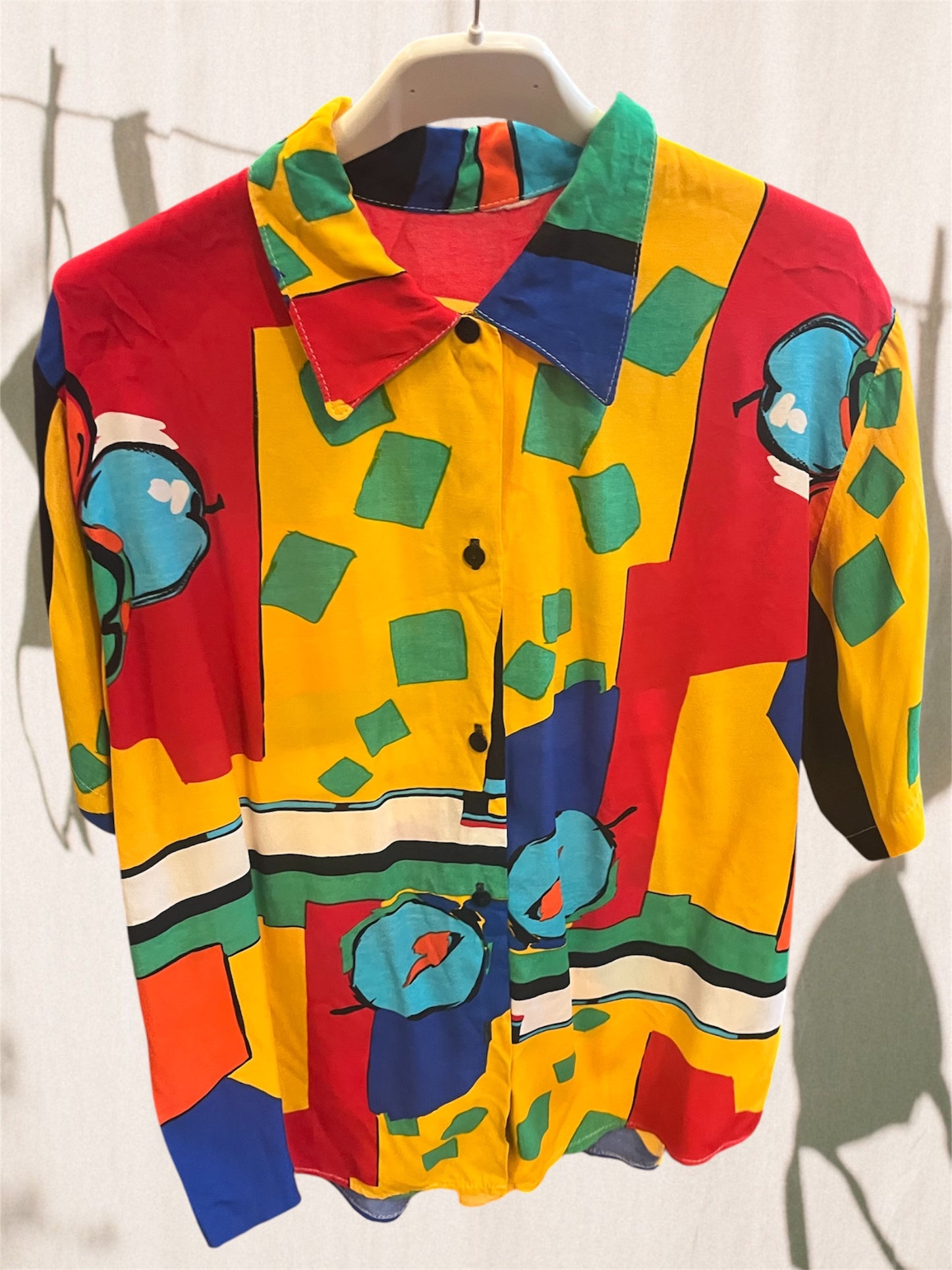 Funky button up shirt .Fits best S/M in relaxed fit