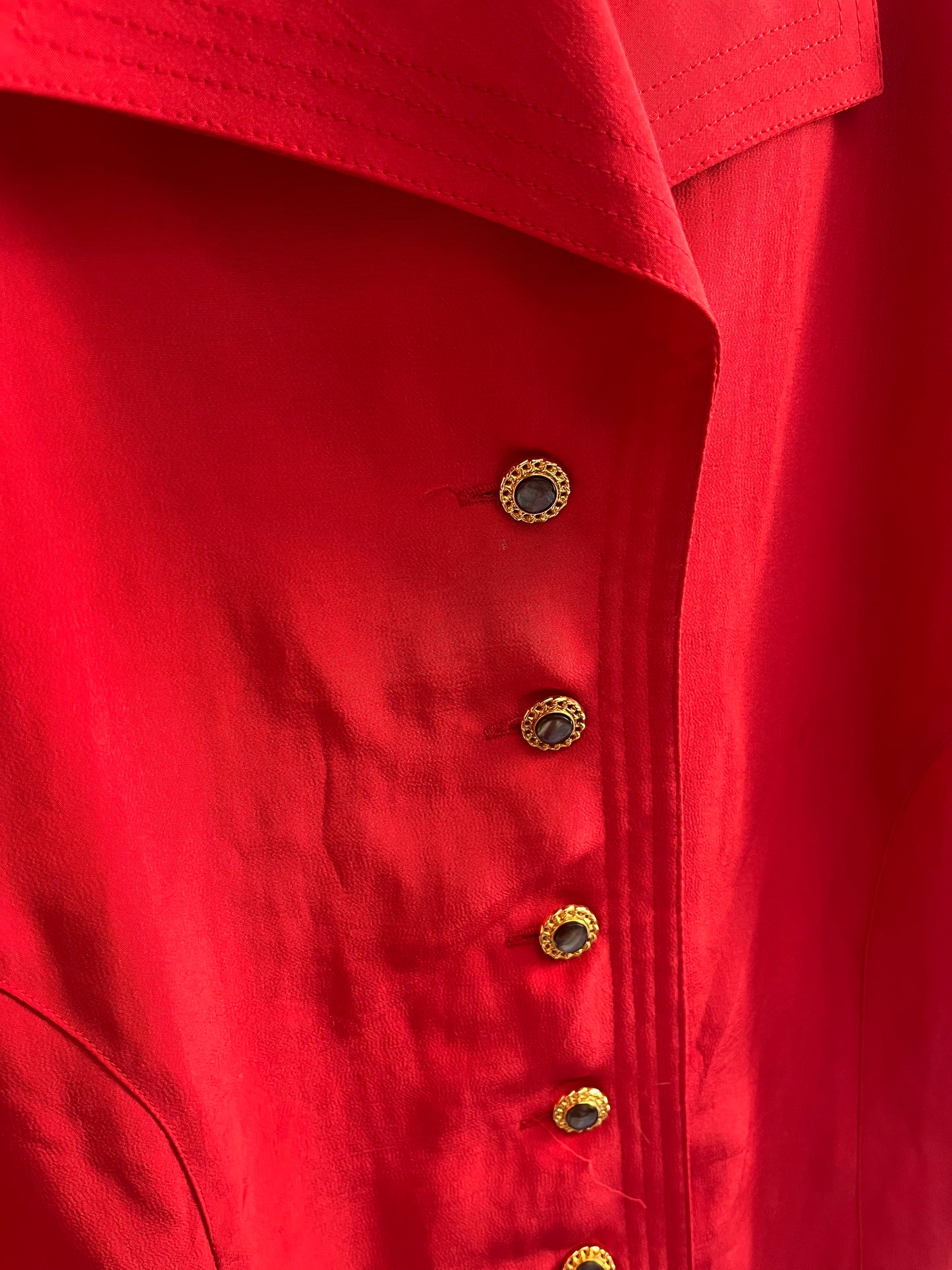 Vintage button up collared shirt .Size S
