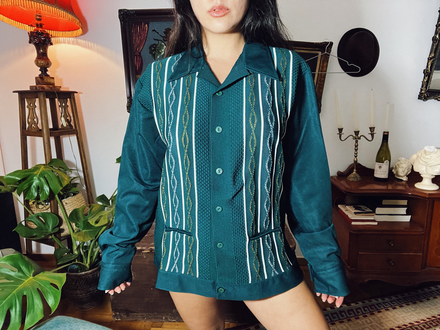 Fav 70s button up light  collared cardigan 🫠♥️Fits best S/M 
28 € + shipping