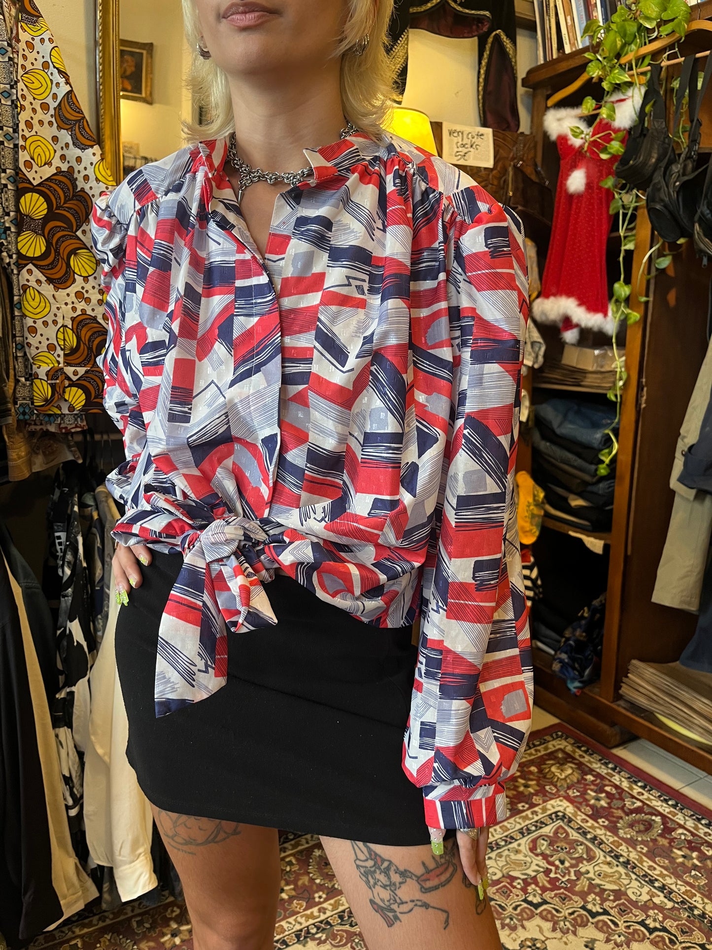 Vintage button up funky shirt