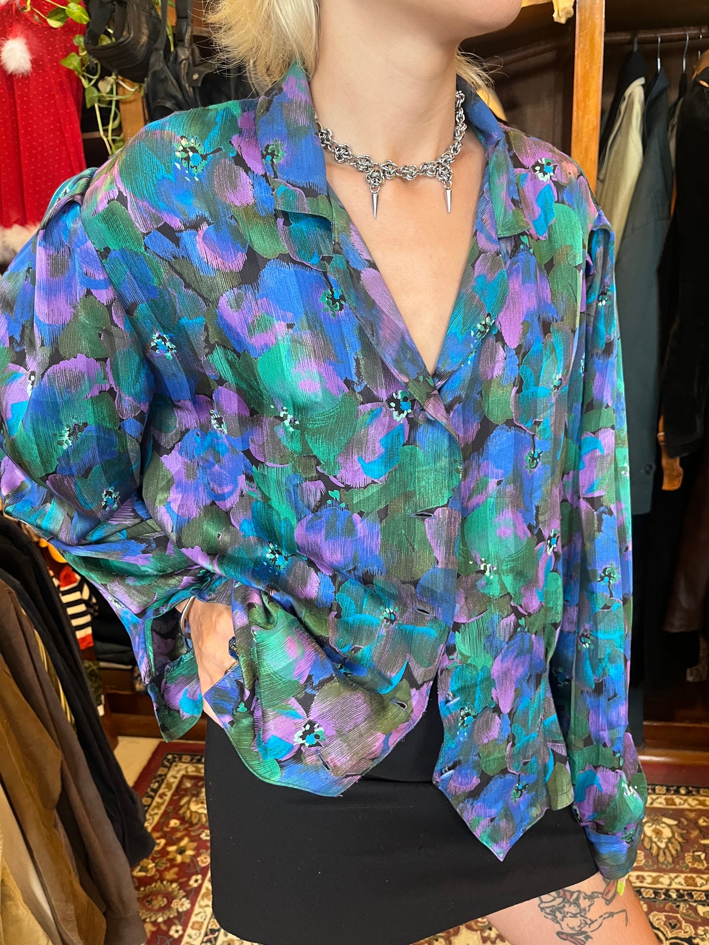 Vintage patterned button up funky shirt