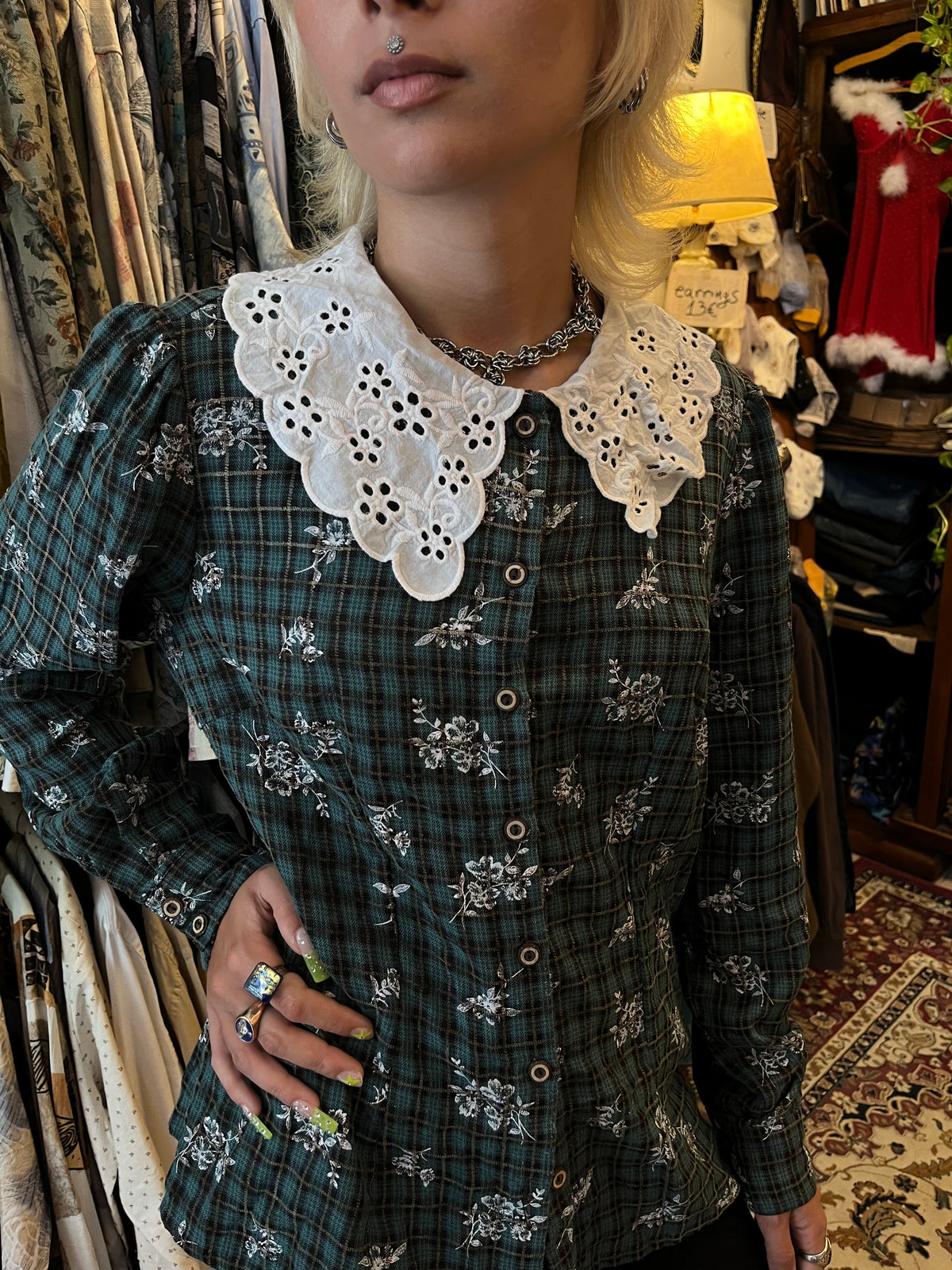 Vintage collared button up shirt