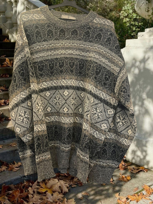 Vintage patterned sweater
