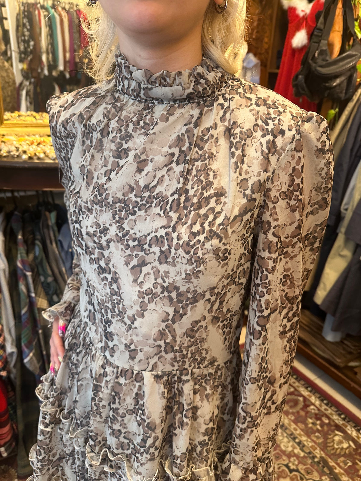 Vintage Patterned Ruffle Skirt Dress
