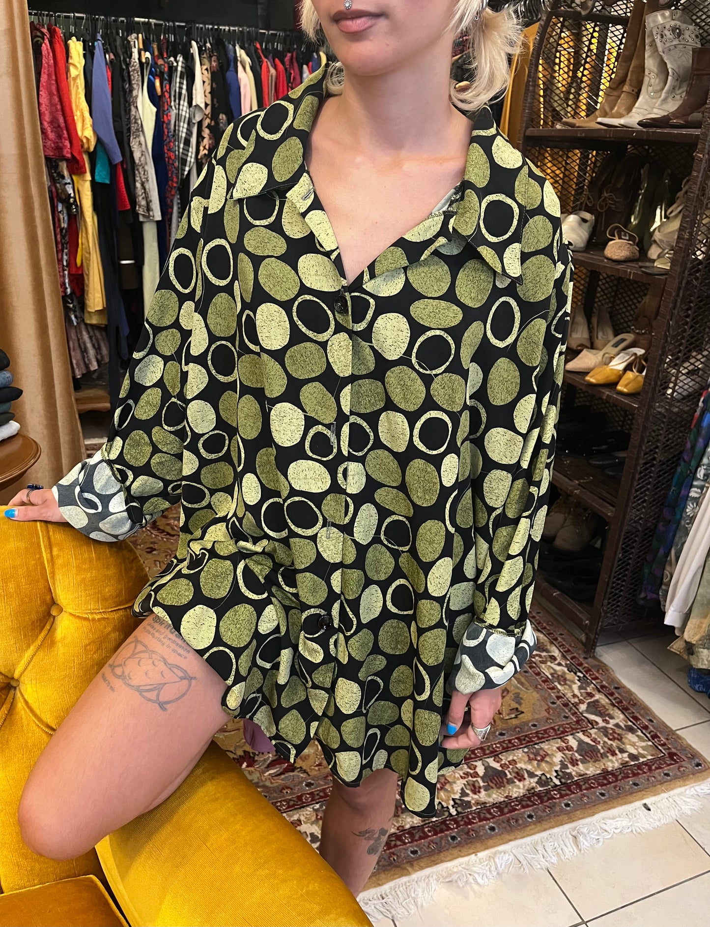 Vintage 70s patterned button up shirt