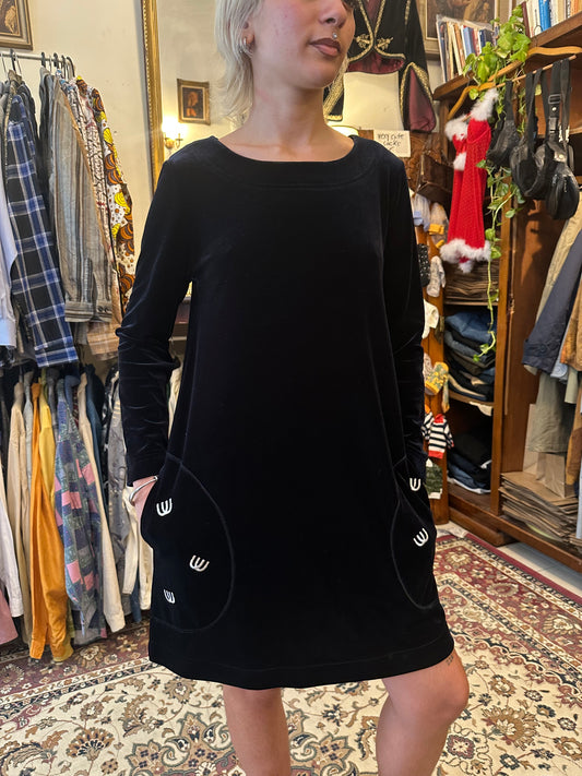 Vintage velvet old money pocket dress