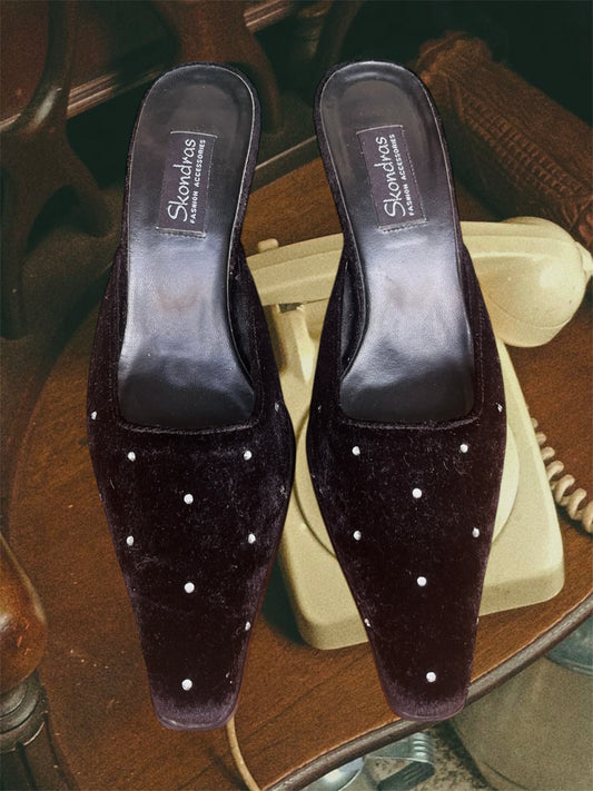 Velvet mules with strass