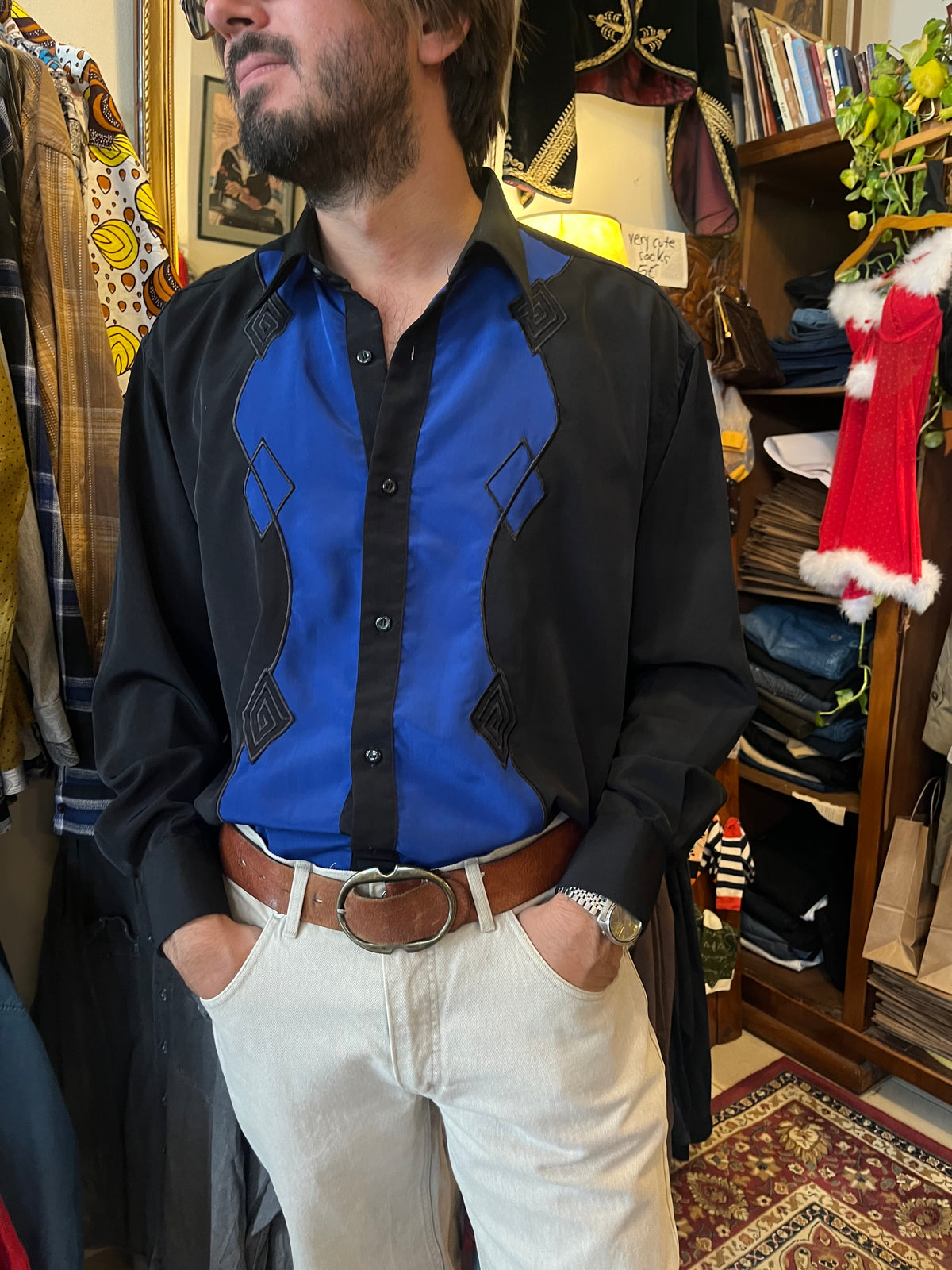 Vintage button up funky shirt