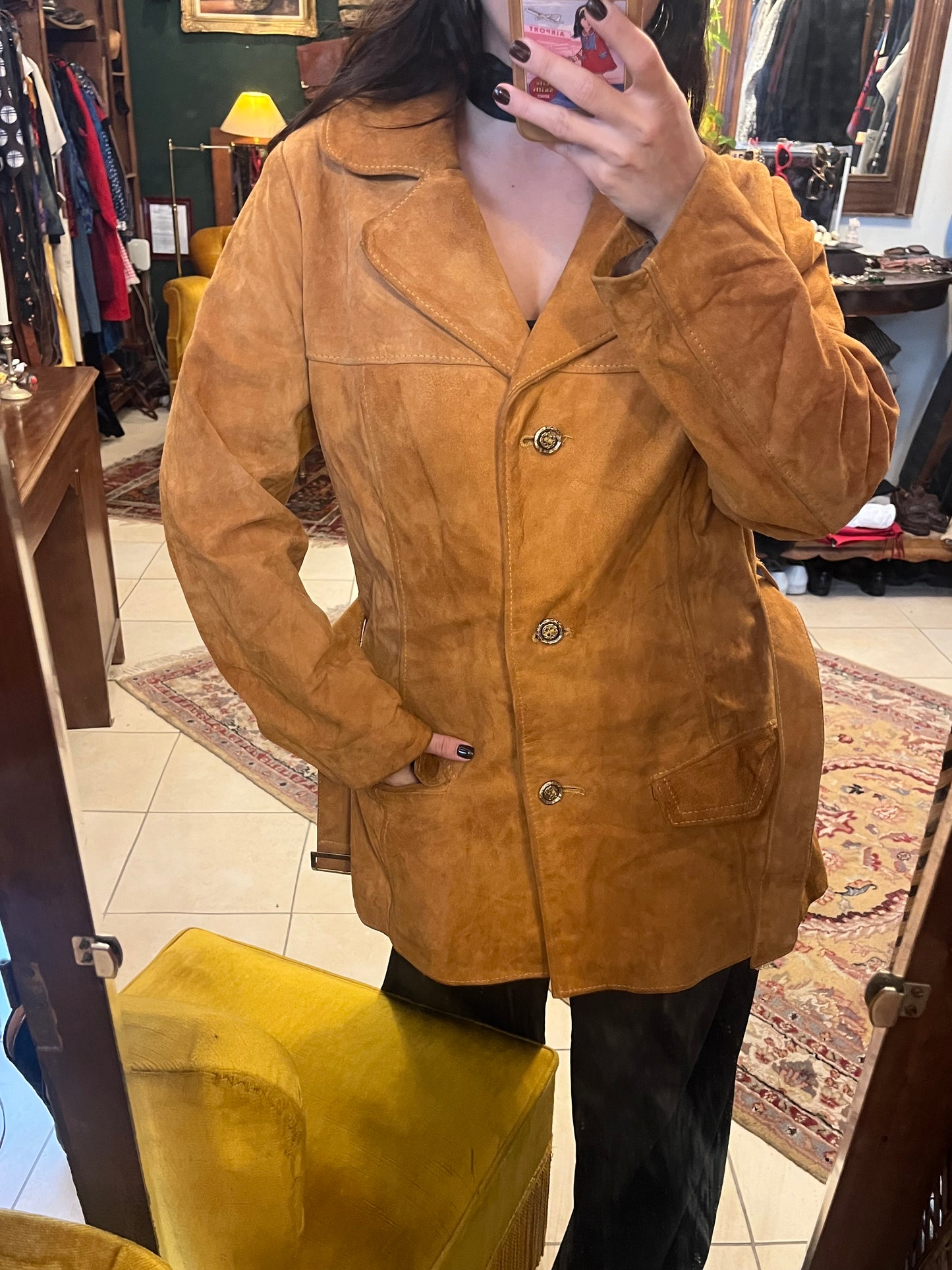 90s belted suede two pocket jacket .Fits best M