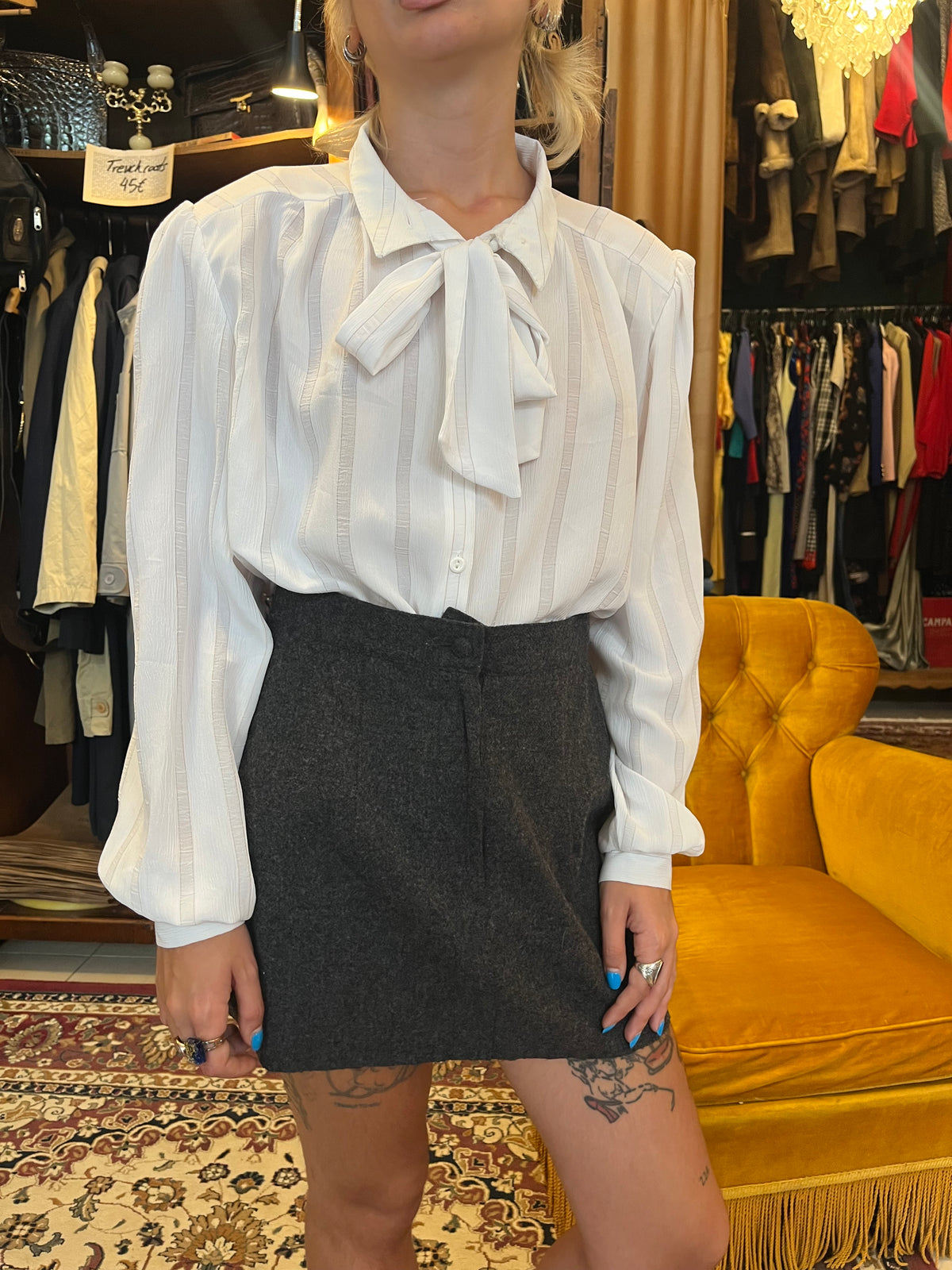 Vintage button up bow shirt