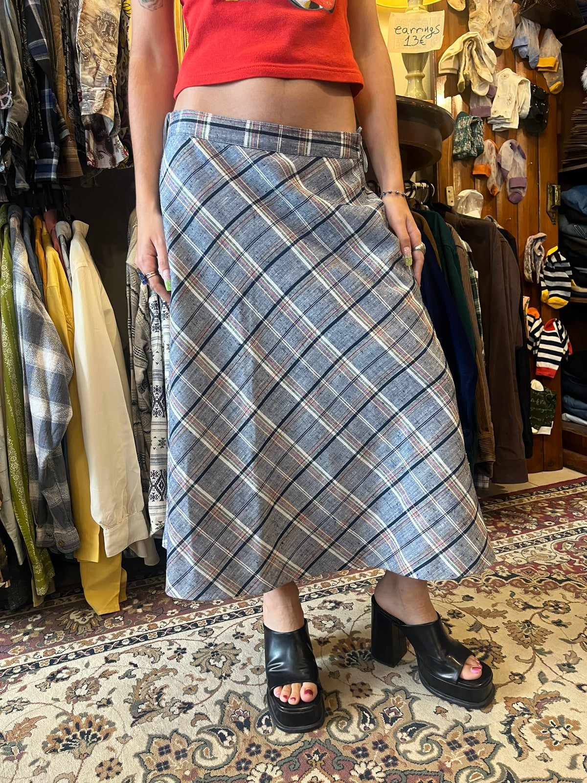Plaid midi skirt