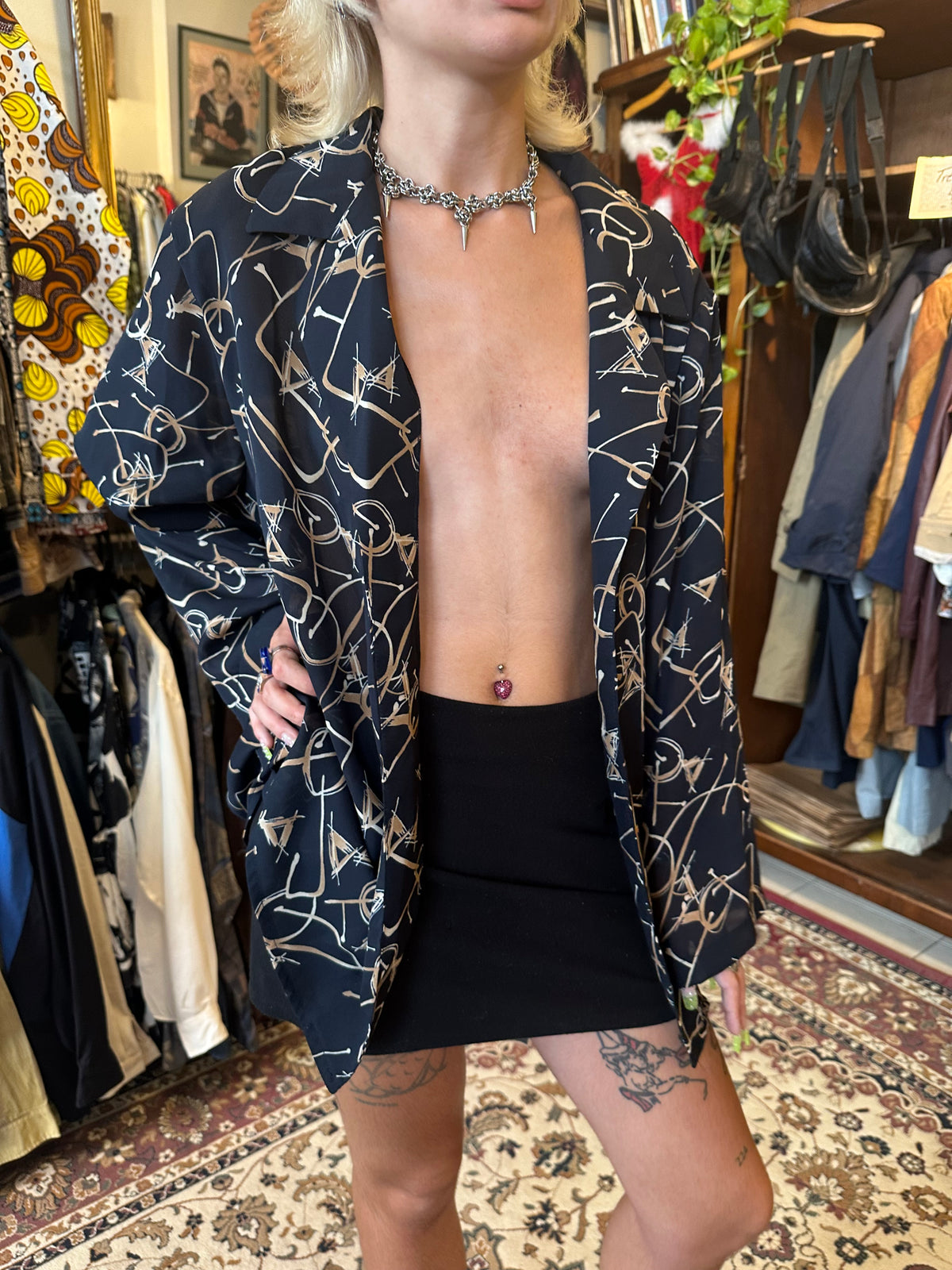 Vintage Patterned Black Blazer