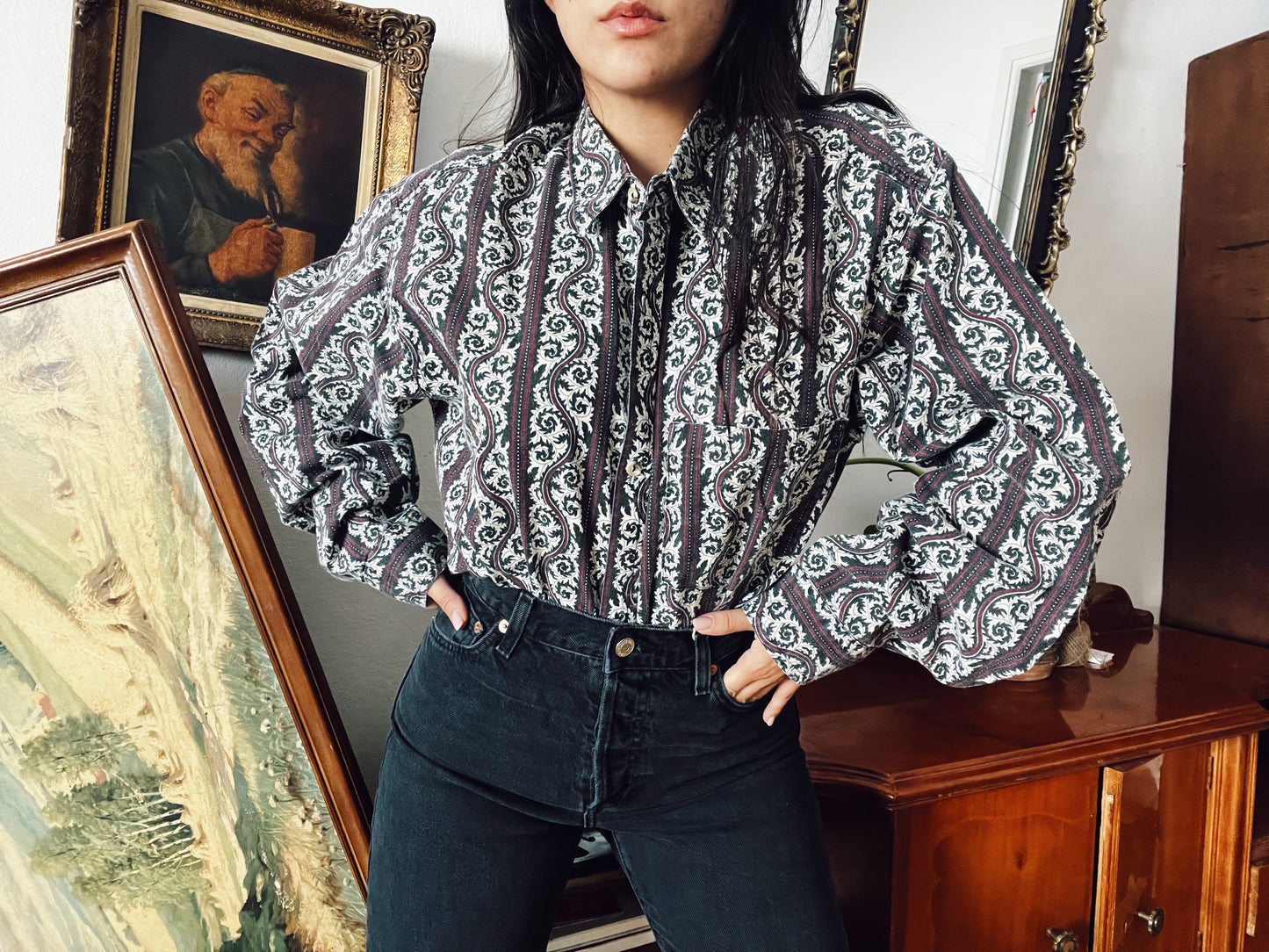 90s vintage patterned button up shirt .Fits best Boys L