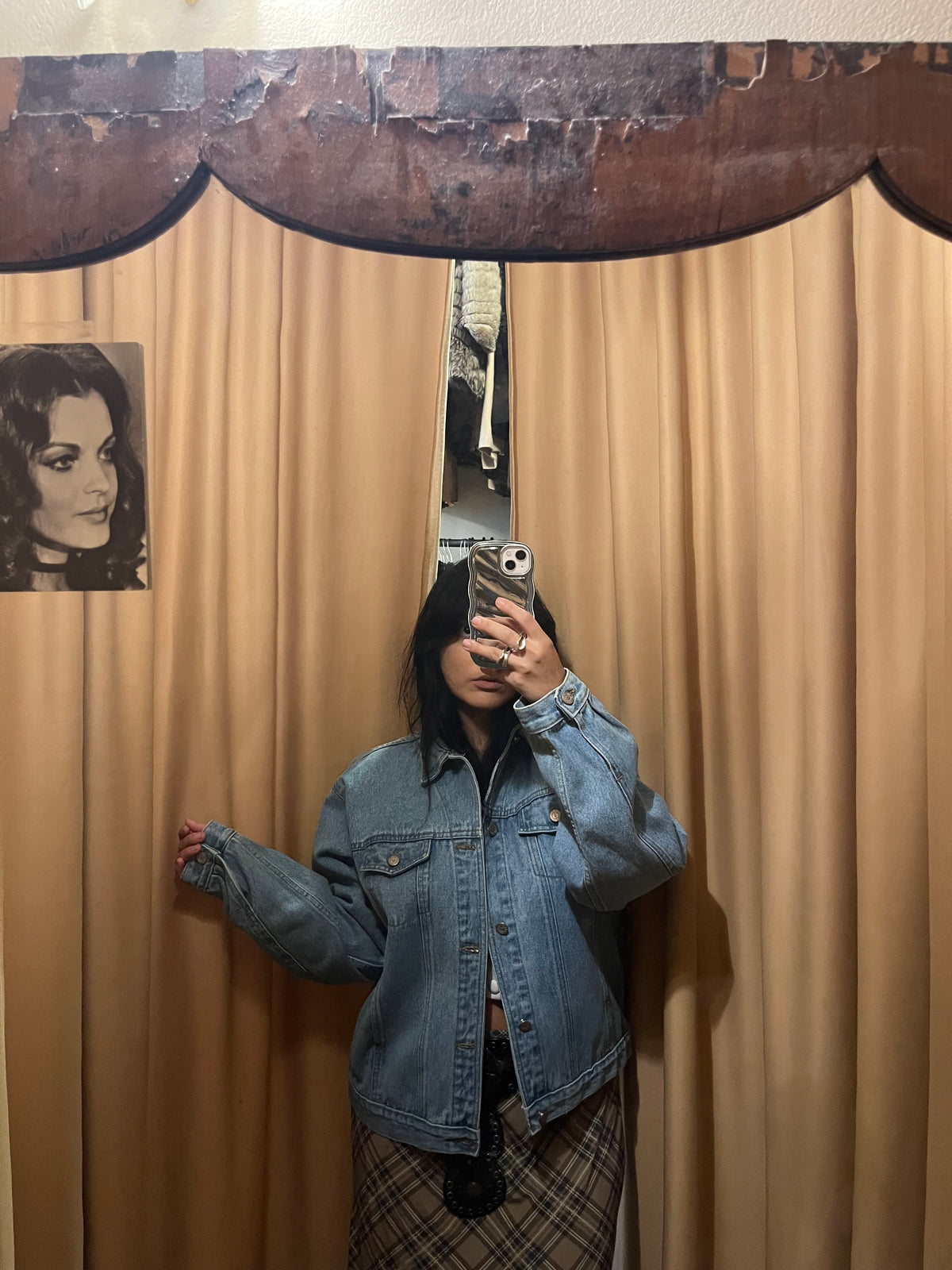 90s light wash denim jacket