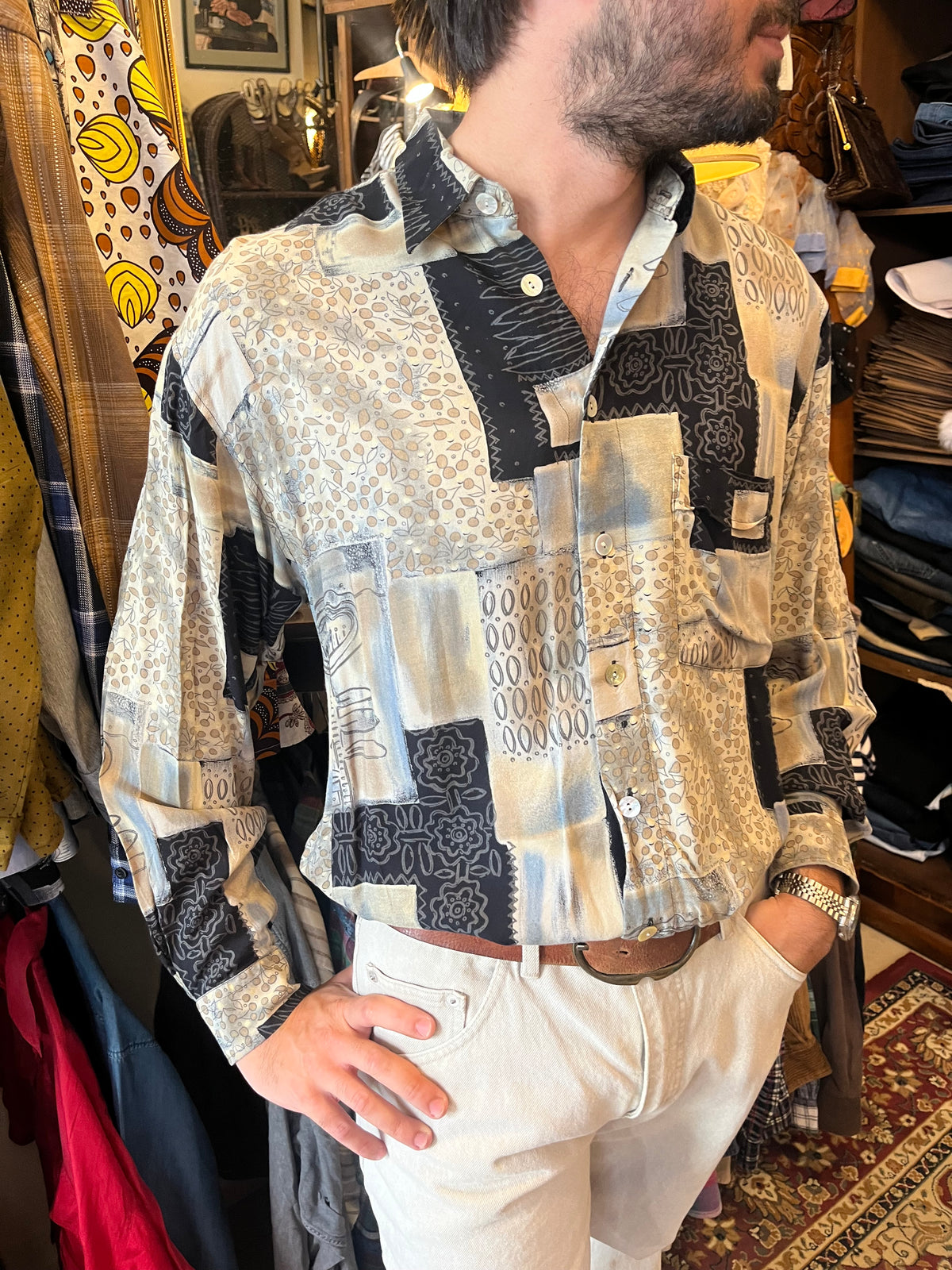Vintage button up funky shirt
