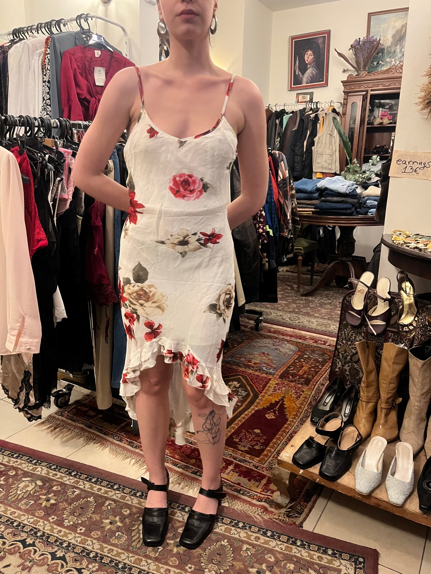 90s floral dress .XS/S (laces are missing)
