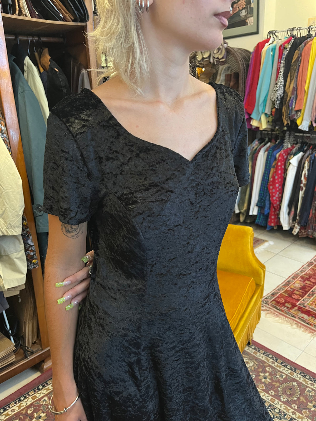 Vintage balck Victorian velvet dress