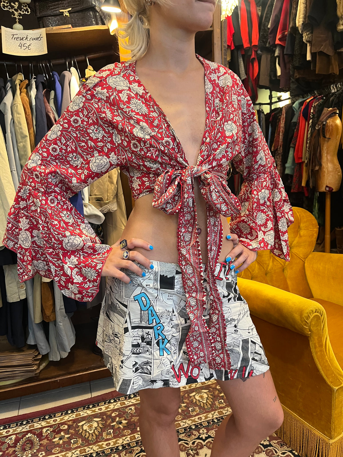 70s tie up crop bell sleeved top