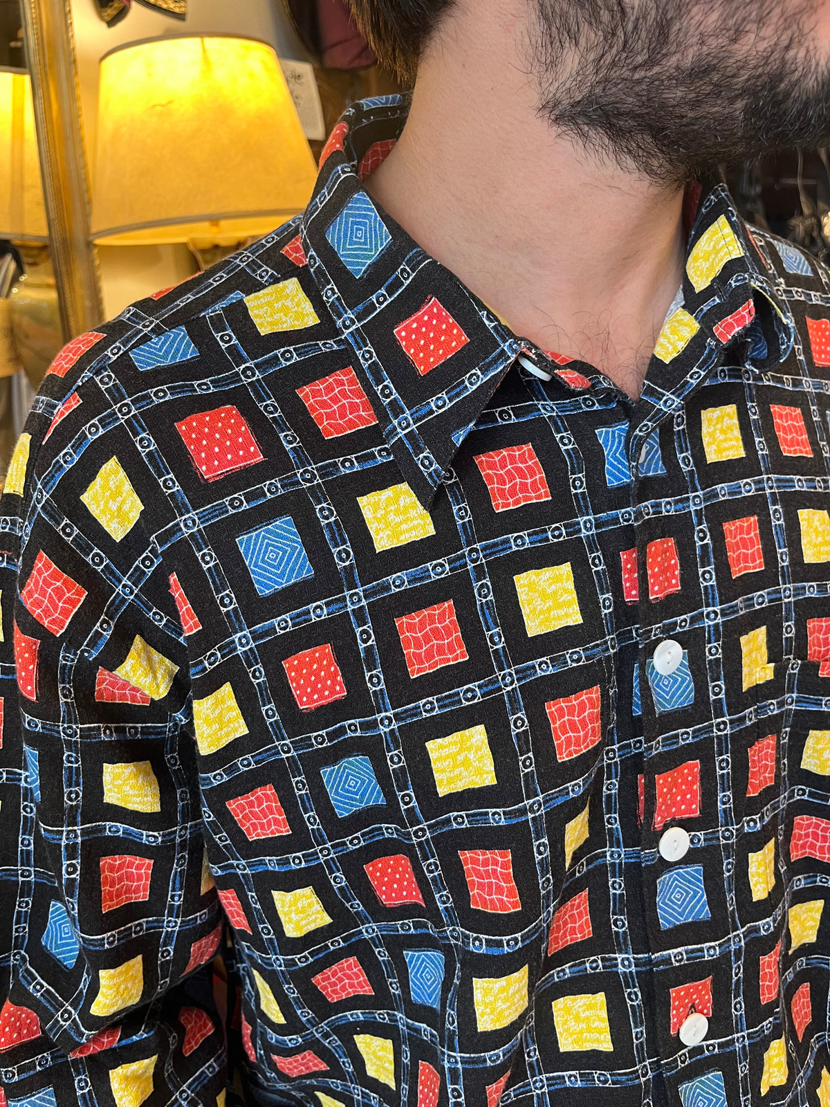 Vintage button up funky shirt