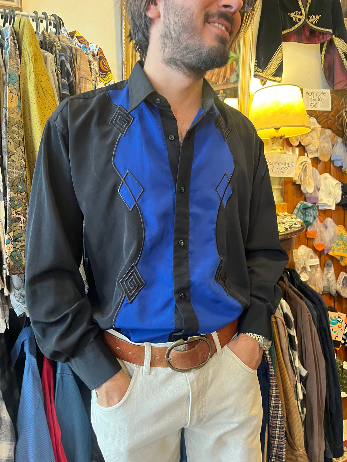 Vintage button up funky shirt