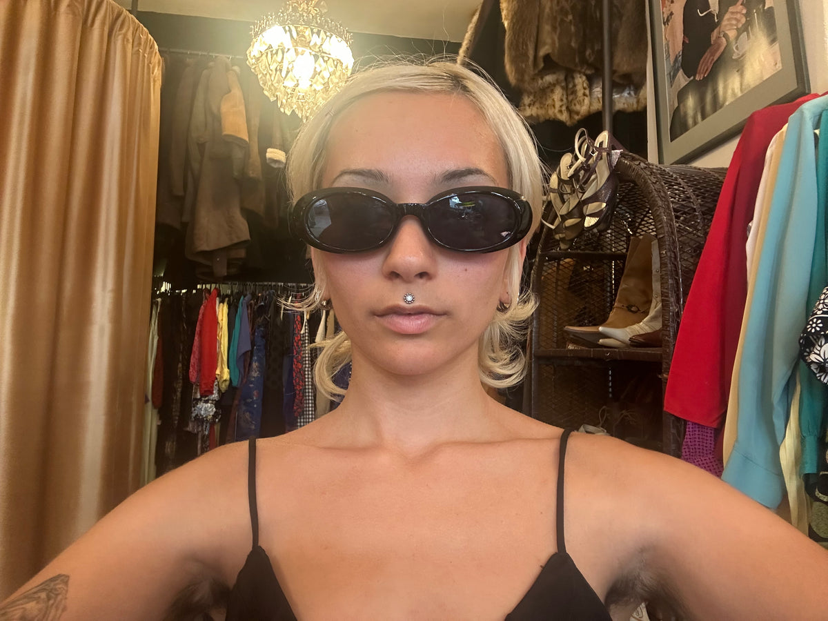 Black Vintage Sunnies