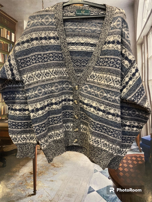 Vintage patterned button up cardigan .Fits best boys M