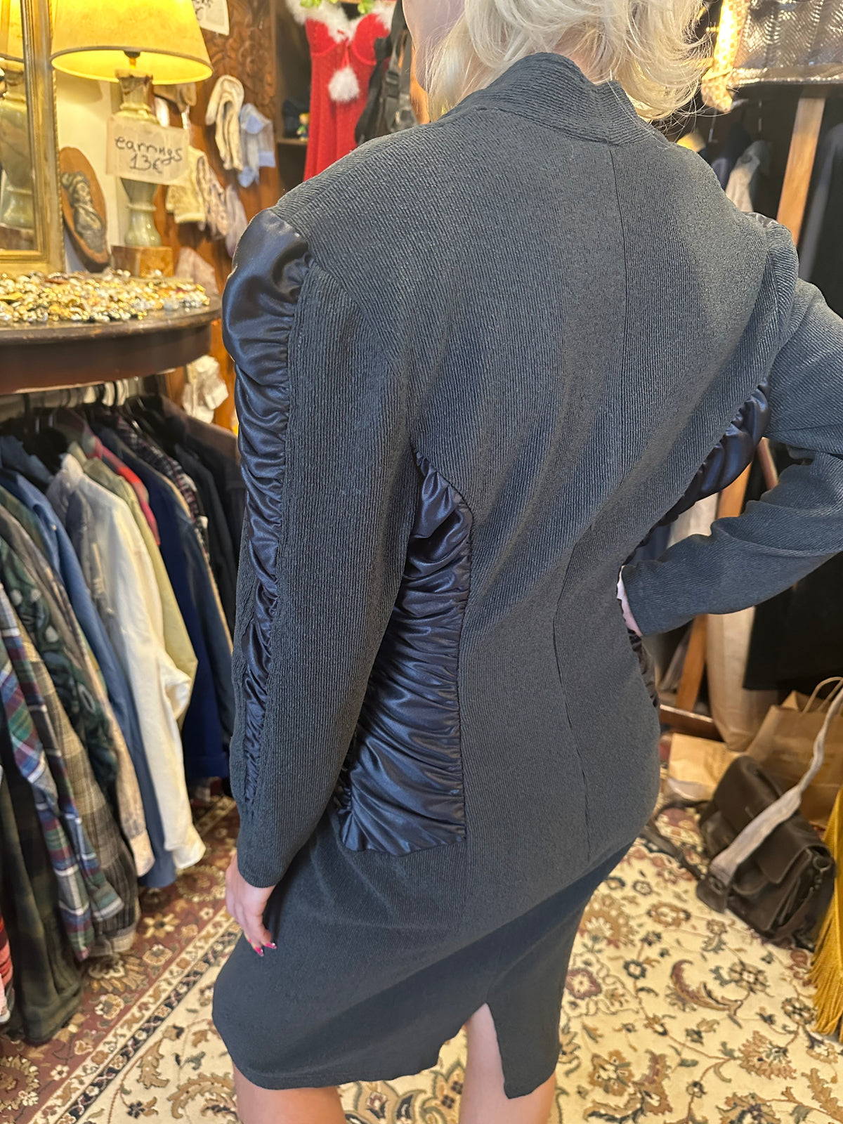 Vintage Grey Gress