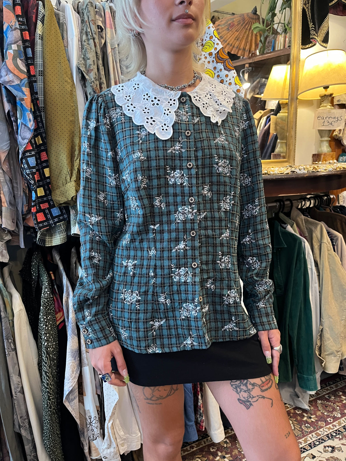 Vintage collared button up shirt
