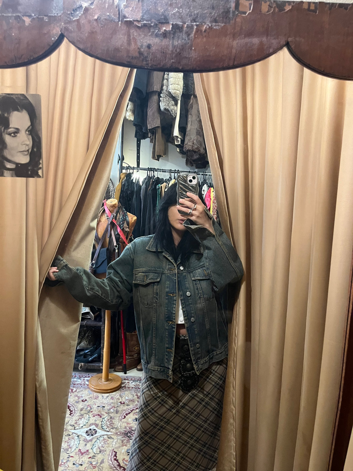 Light wash 90s denim jacket