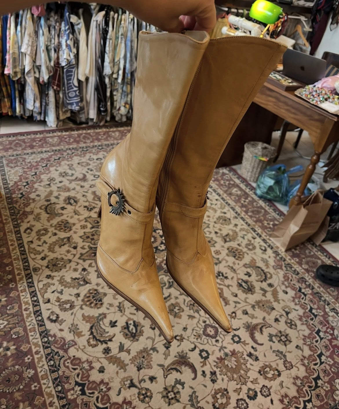 90s leather pointed boots