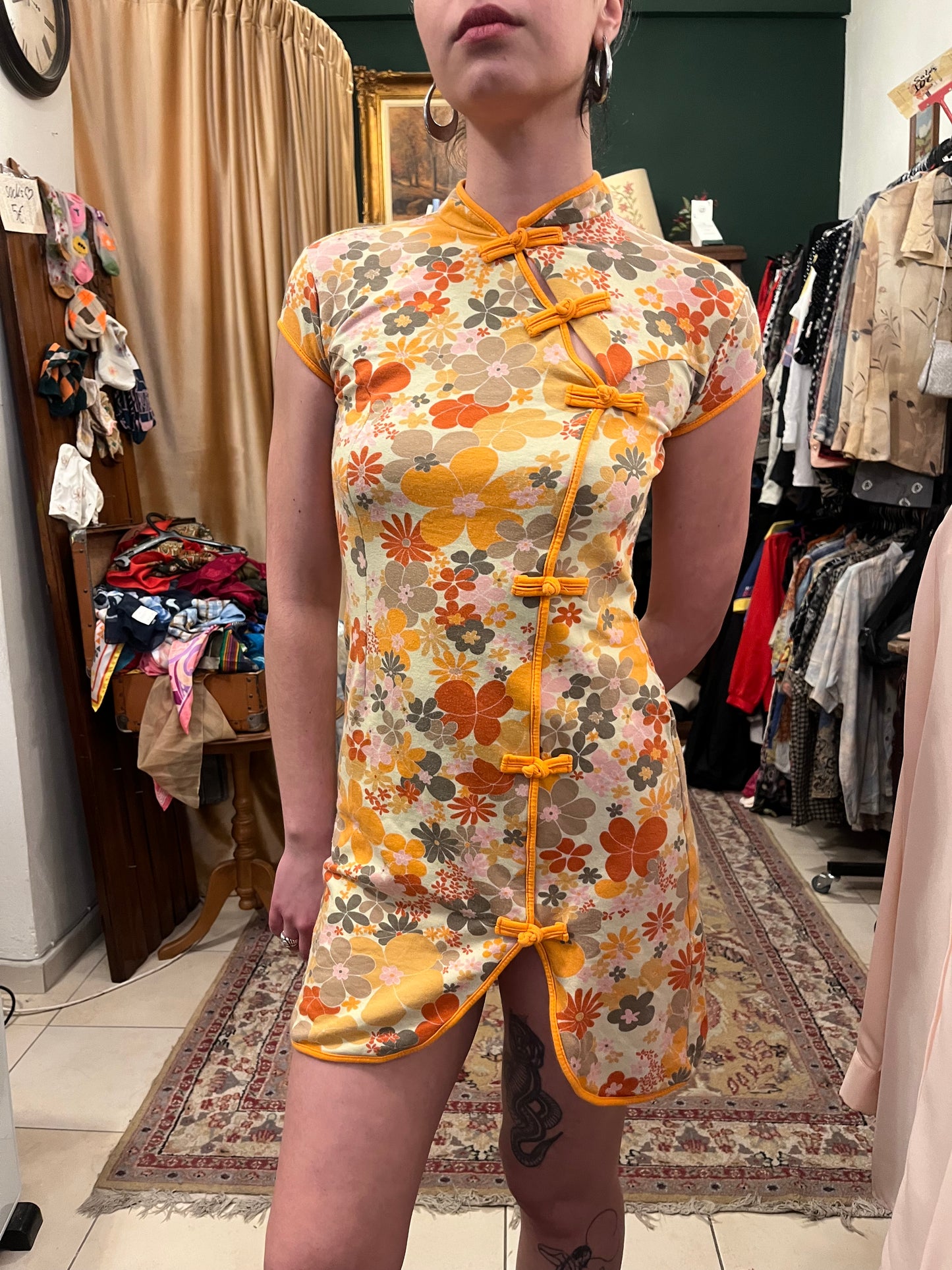 Qipao floral mini dress.Fits best S/M