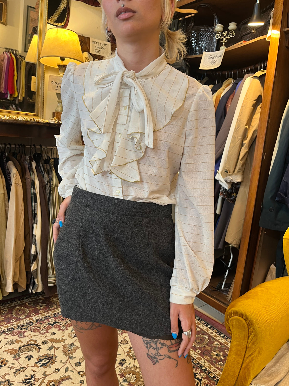 Vintage ruffle tie shirt