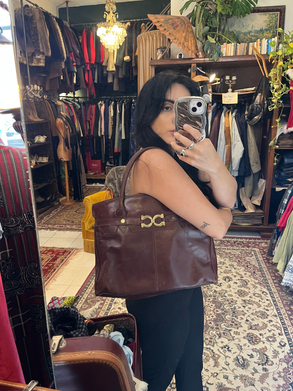 90s leather zip up handbag