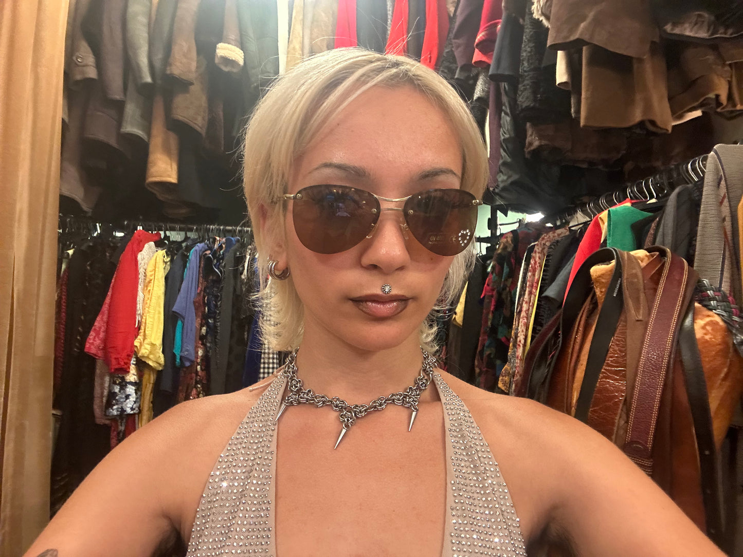 Vintage Aviator Sunglasses with Rhinestone Heart