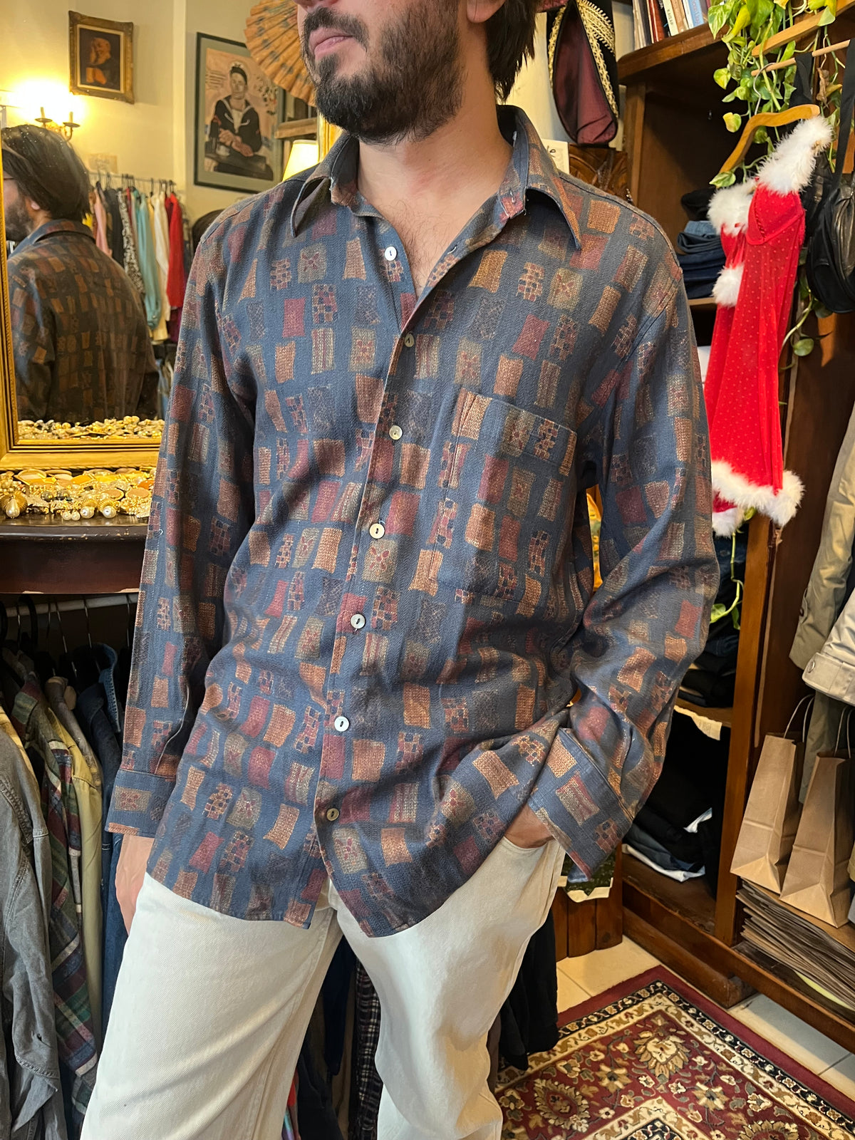 Vintage button up funky shirt