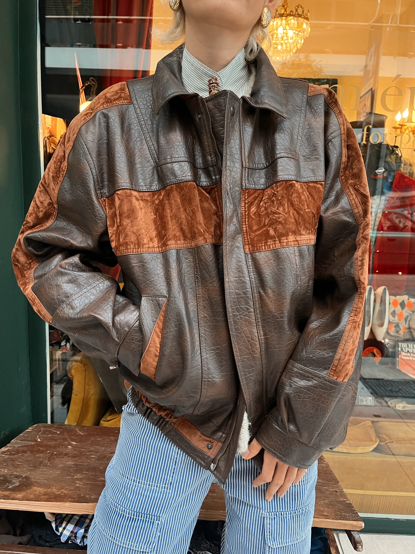 Vintage genuine leather zip up jacket .Fits best M