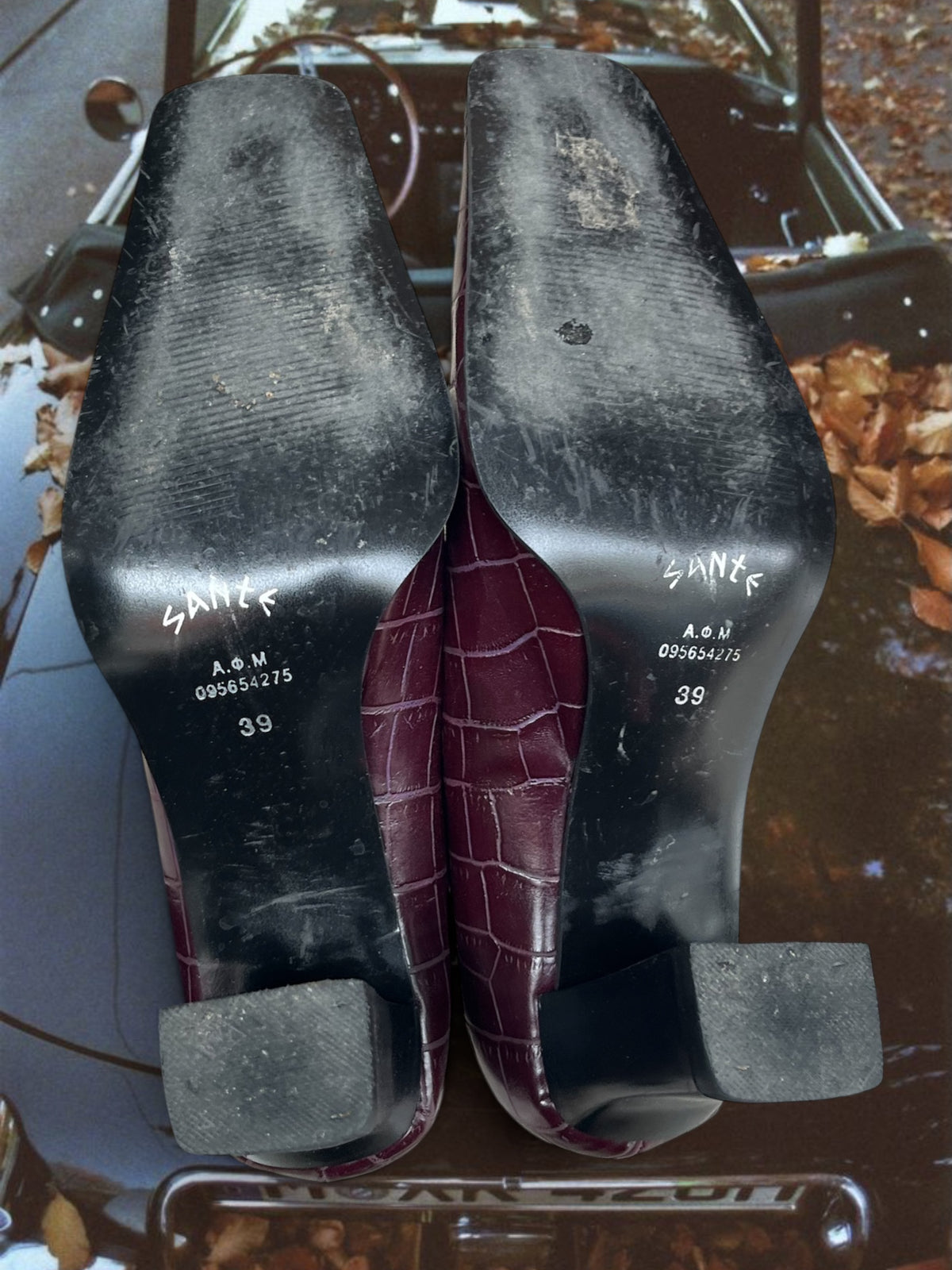 Leather heeled everyday shoes