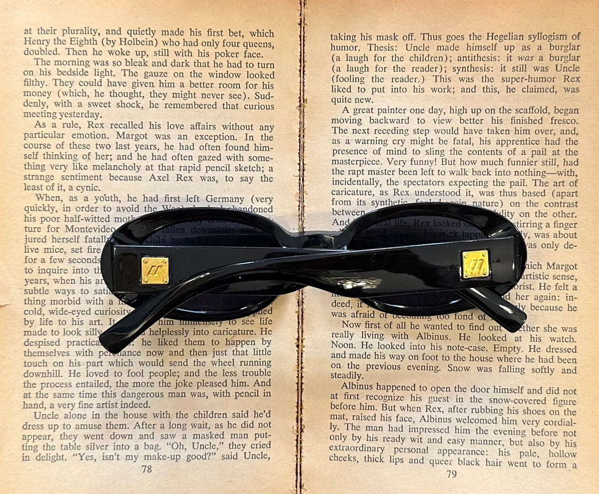 Black Vintage Sunnies