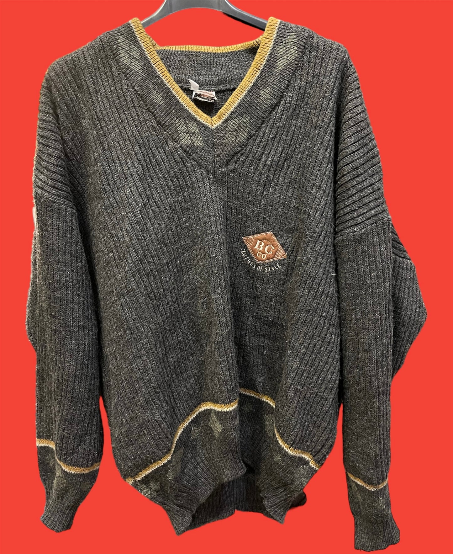 Vintage V College jumper