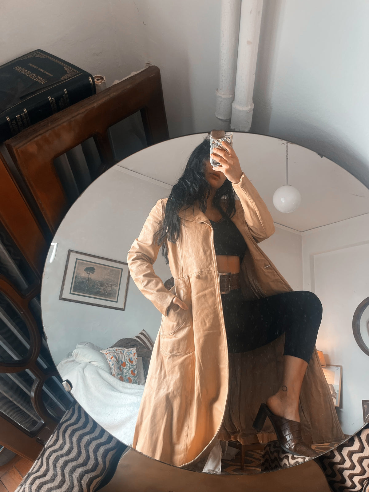 One button two pocket genuine leather 90s coat