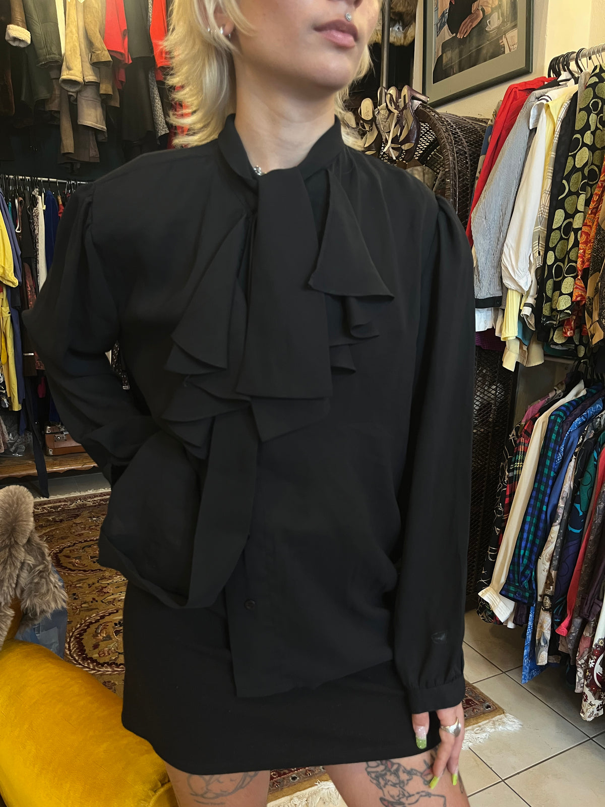 Vintage button up bow shirt