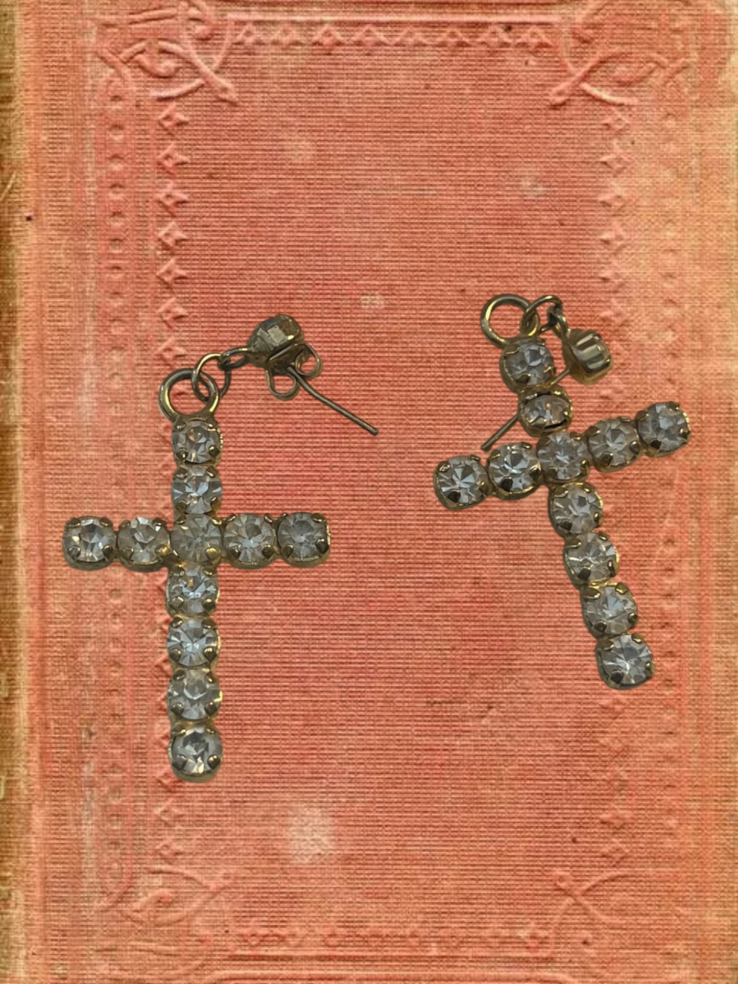 Vintage shining cross earrings