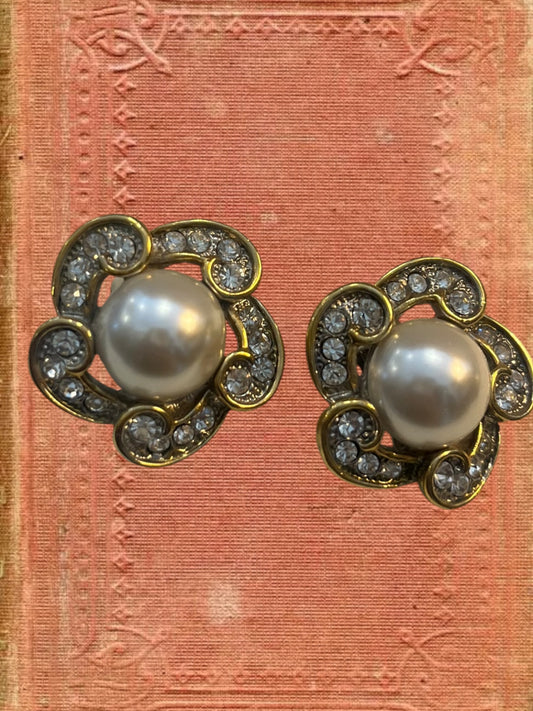 Vintage clip on earrings