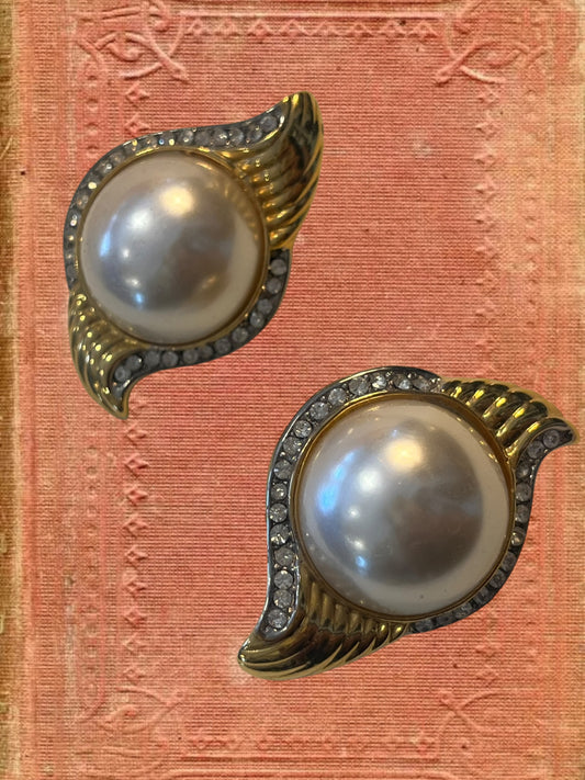 Vintage clip on earrings