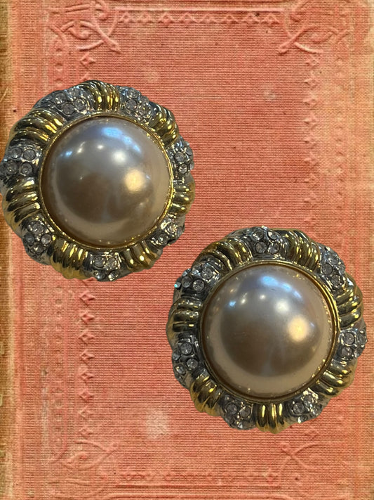 Vintage clip on earrings