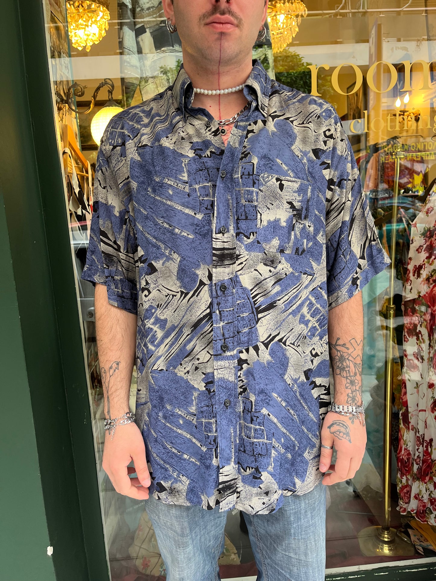Vintage patterned shirt in XL