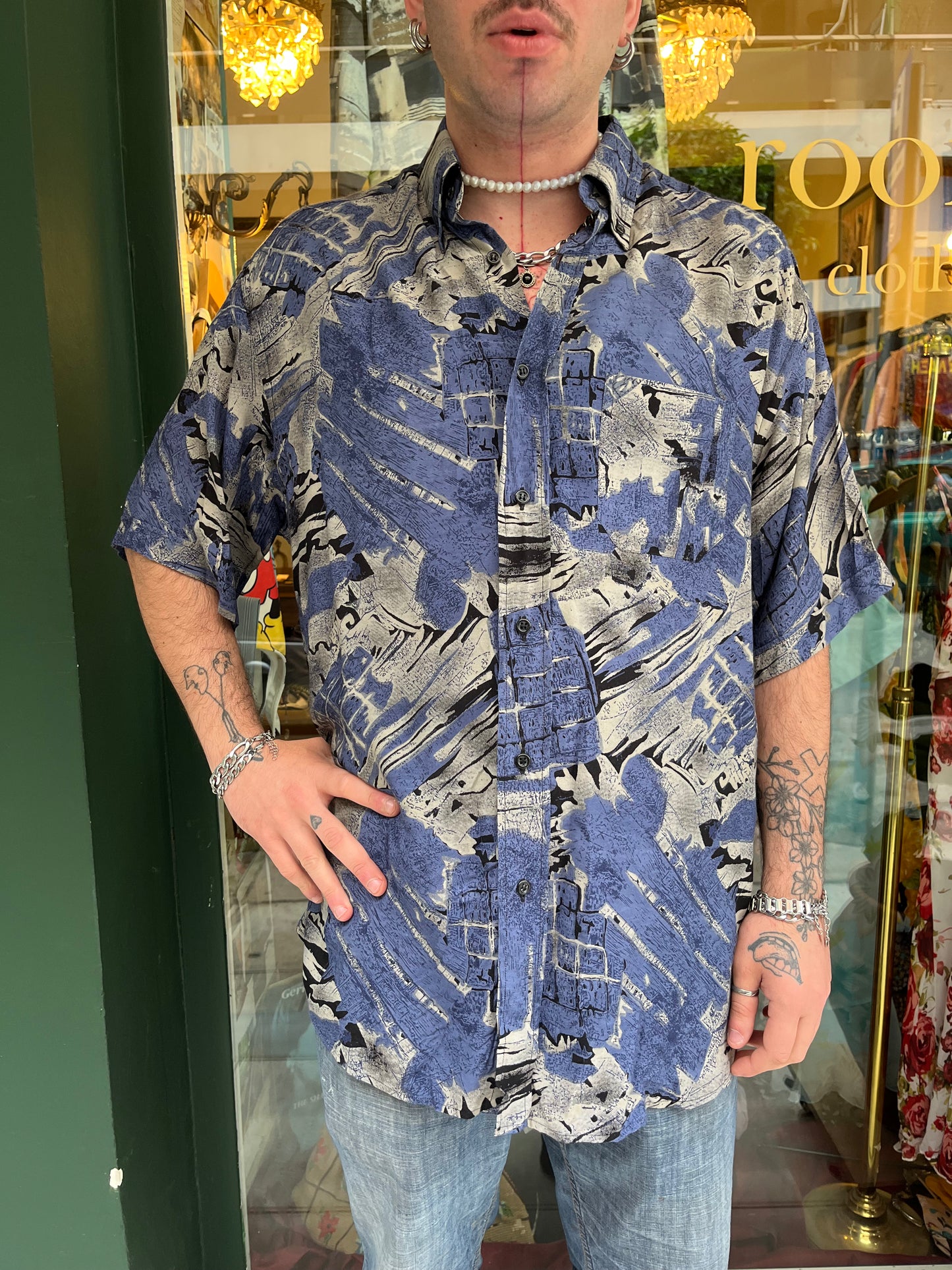 Vintage patterned shirt in XL